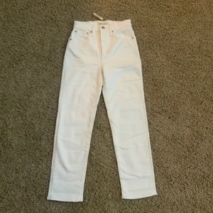 Madewell Classic Straight Jeans in Tile White